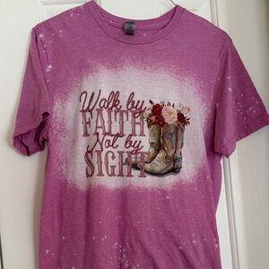 Gildan Pink T-Shirt